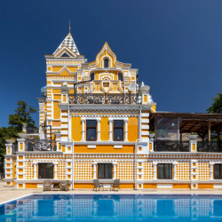 «Усадьба Хлудова» официальный сайт бутик-отеля в Сочи